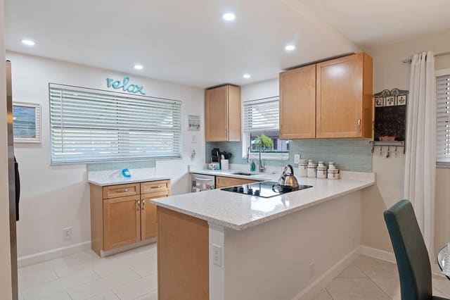 318 Flamingo Lane, Delray Beach, FL 33445