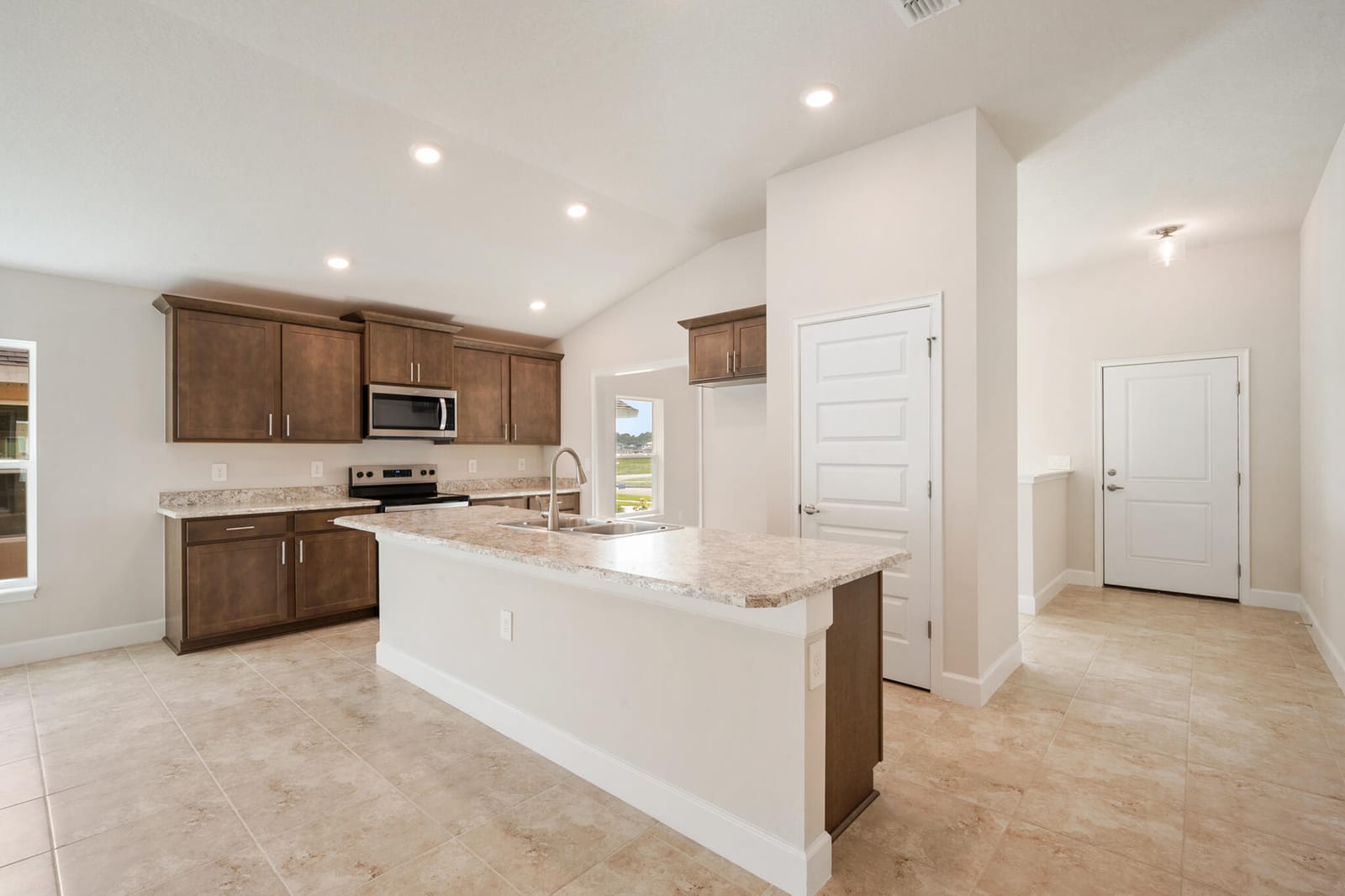 5228 Vespera Street, Fort Pierce, FL 34951 photo 9
