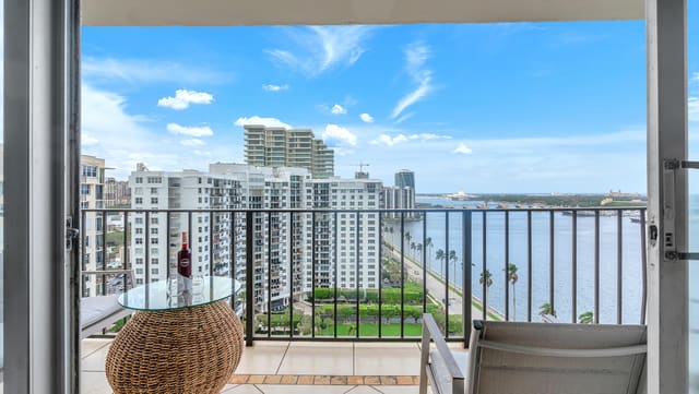 1801 S Flagler Drive 1804, West Palm Beach, FL 33401
