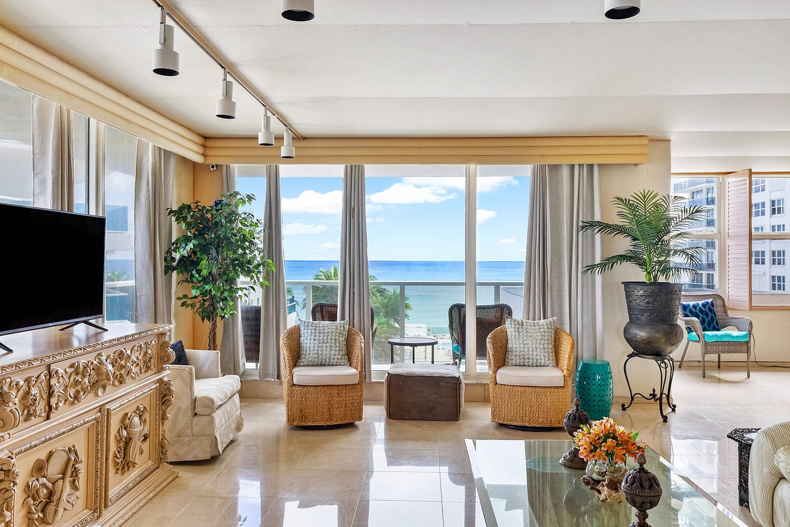 2751 S Ocean Drive 504n — photo 11