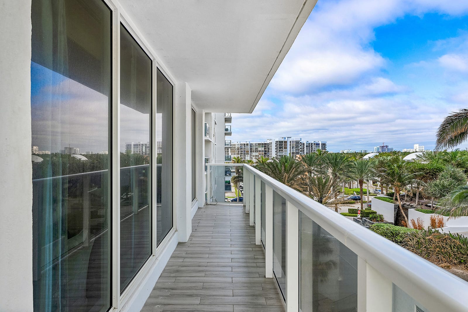 2751 S Ocean Drive 504n — photo 3