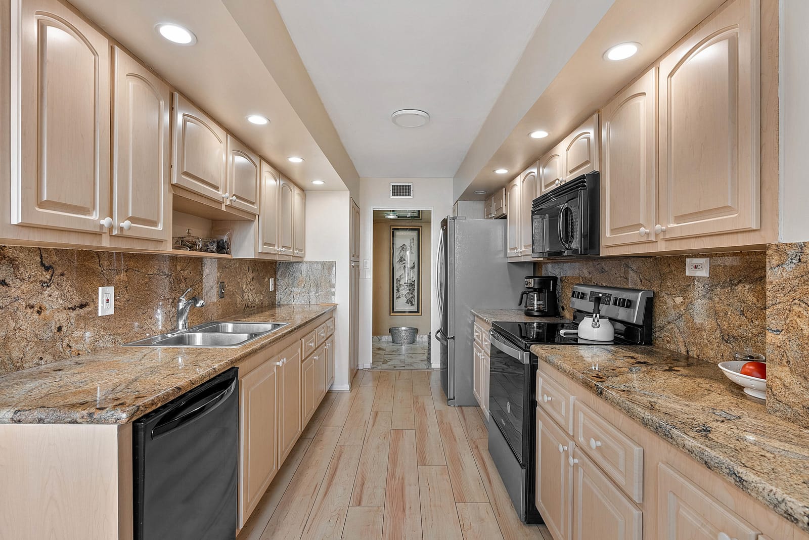 2751 S Ocean Drive 504n — photo 7