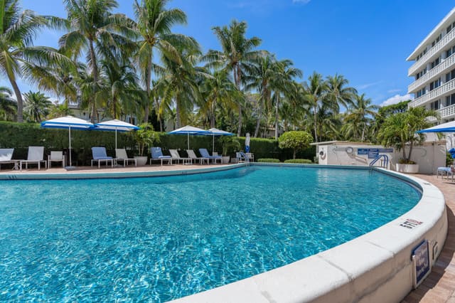 130 Sunrise Avenue 2150, sold in Sun And Surf One Hundred And Thirty Condos, Palm Beach, FL