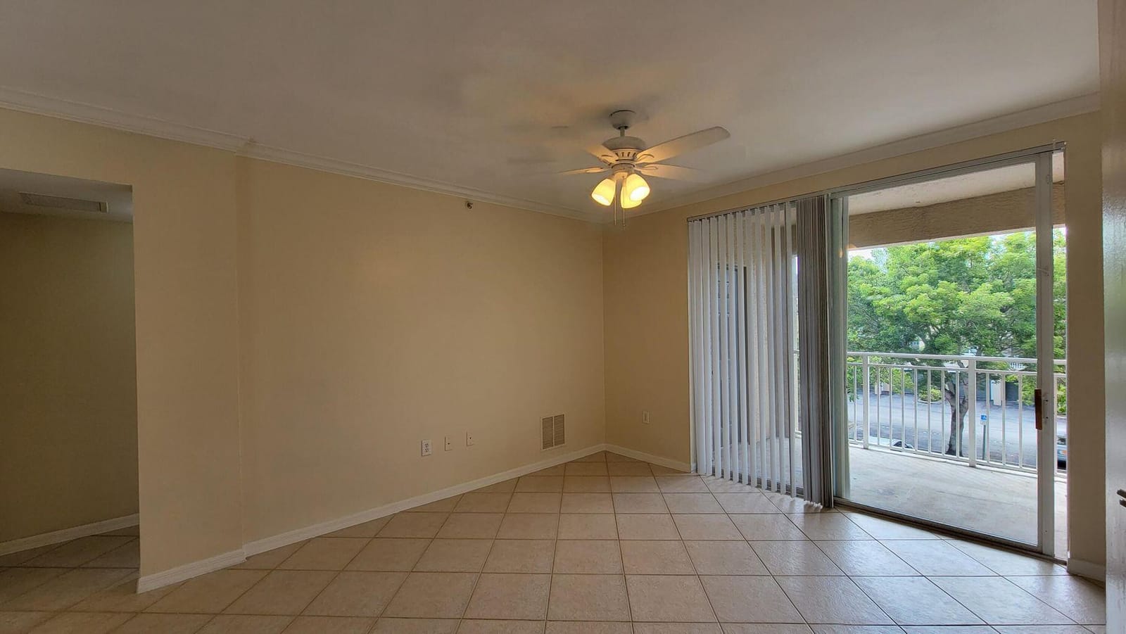 6533 Emerald Dunes Drive 304 — photo 11