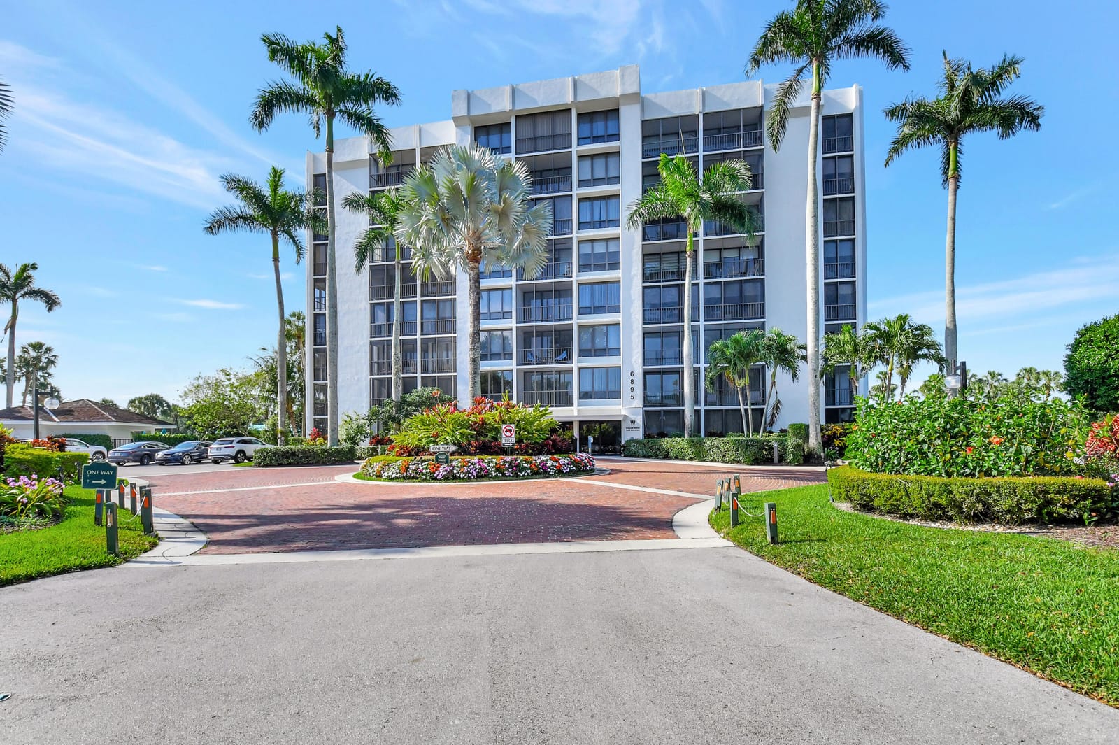 6895 Willow Wood Drive 1034, Boca Raton, FL 33434 photo 2