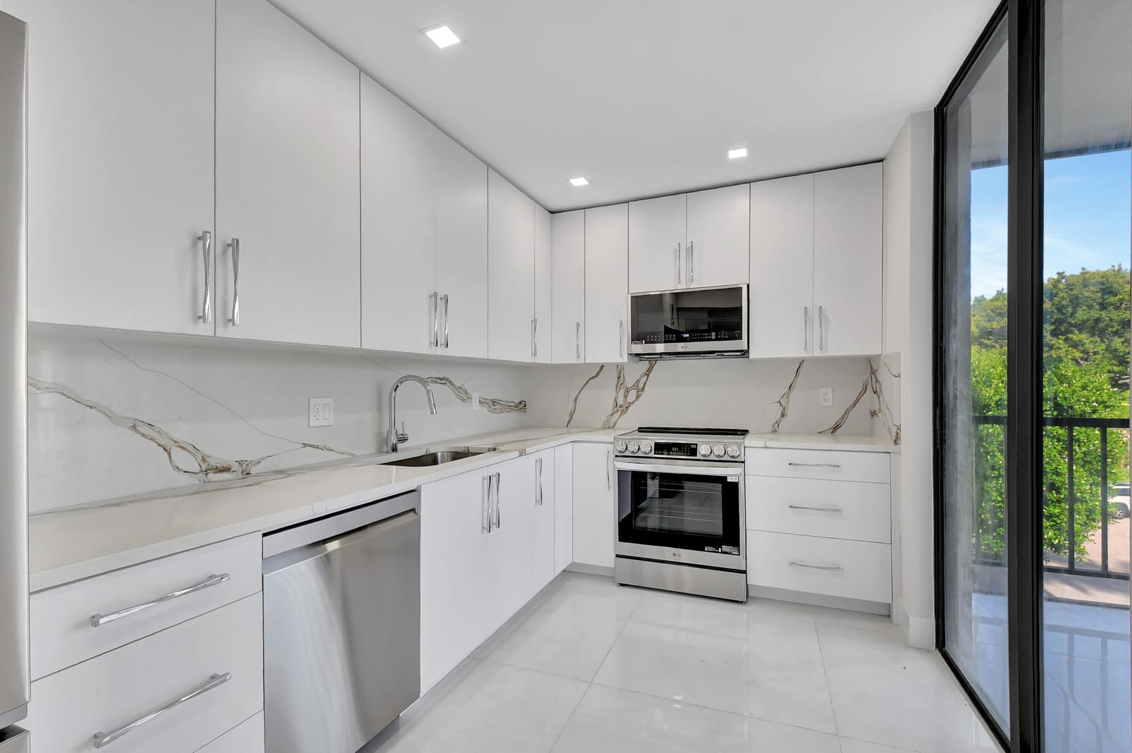6895 Willow Wood Drive 1034, Boca Raton, FL 33434 photo 16