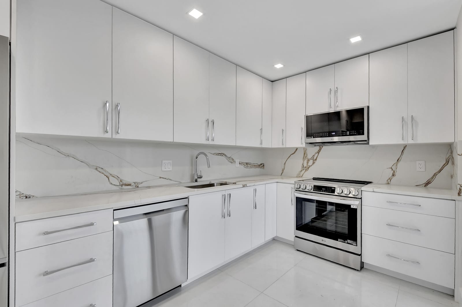 6895 Willow Wood Drive 1034, Boca Raton, FL 33434 photo 17