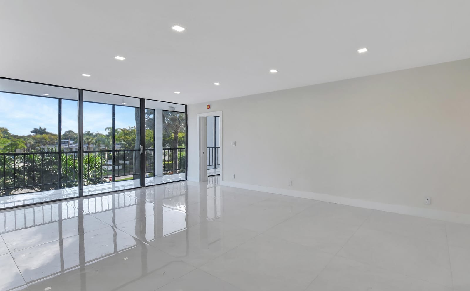 6895 Willow Wood Drive 1034, Boca Raton, FL 33434 photo 8