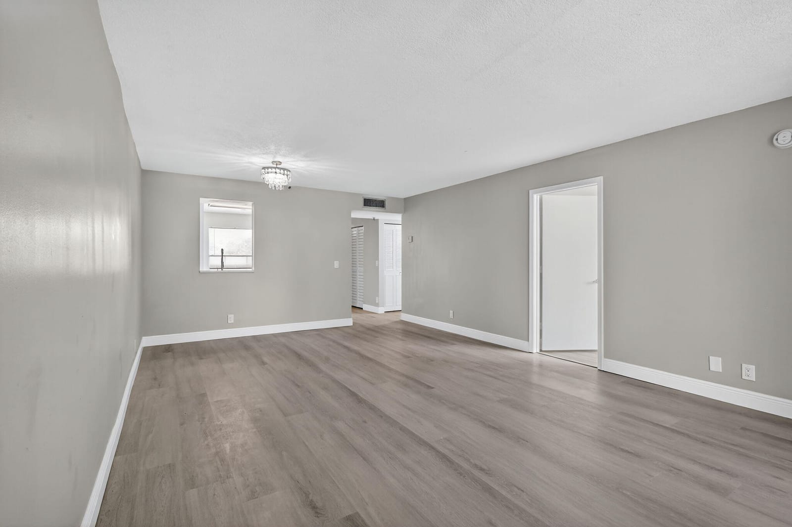 14527 Bonaire Boulevard 309 — photo 11