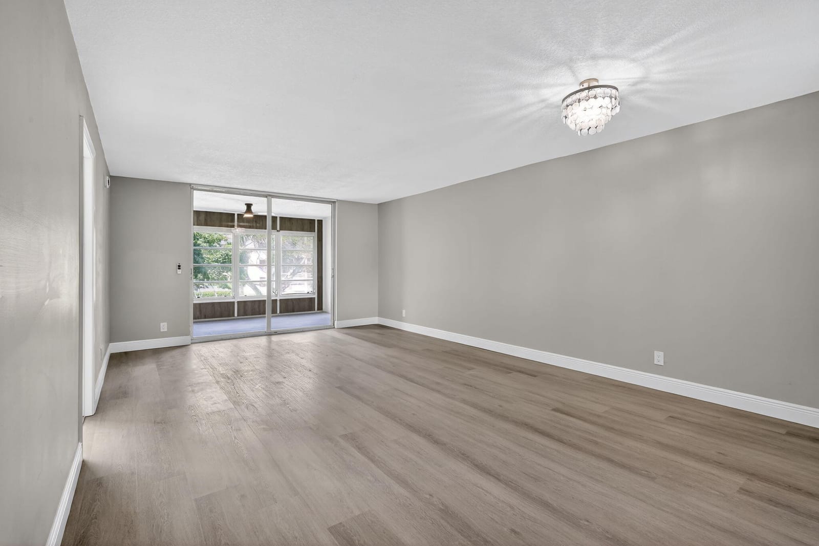 14527 Bonaire Boulevard 309 — photo 9