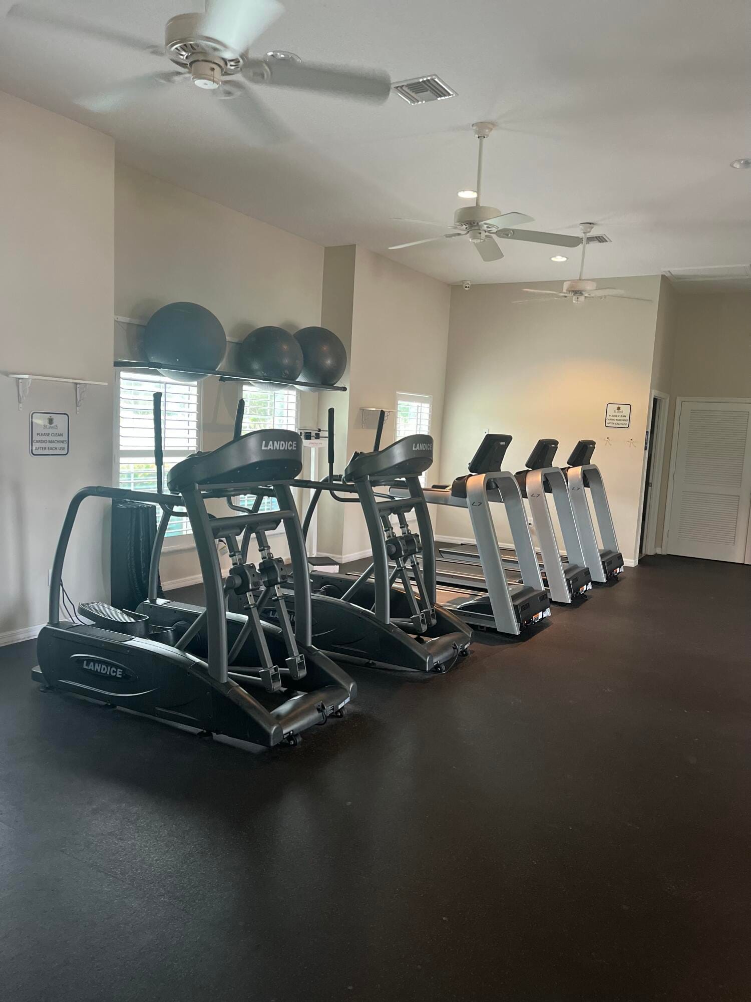 823 NW Greenwich Court NW, Port St. Lucie, FL 34983 photo 13