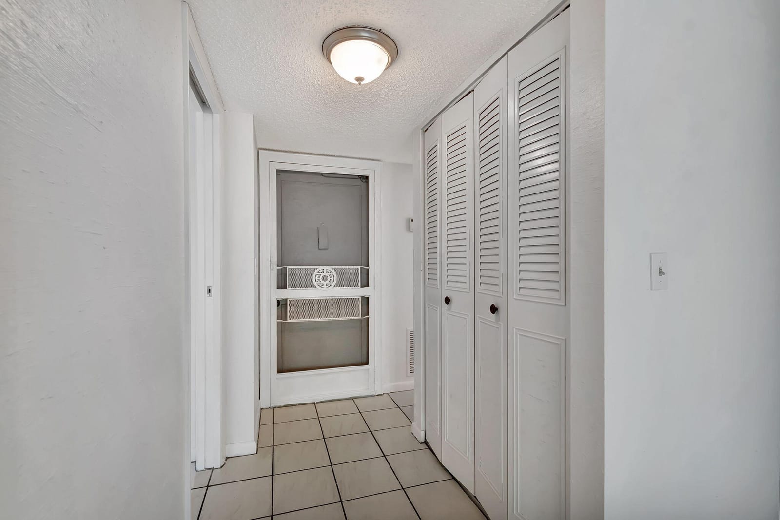 3810 Via Poinciana 502, Lake Worth, FL 33467 photo 13