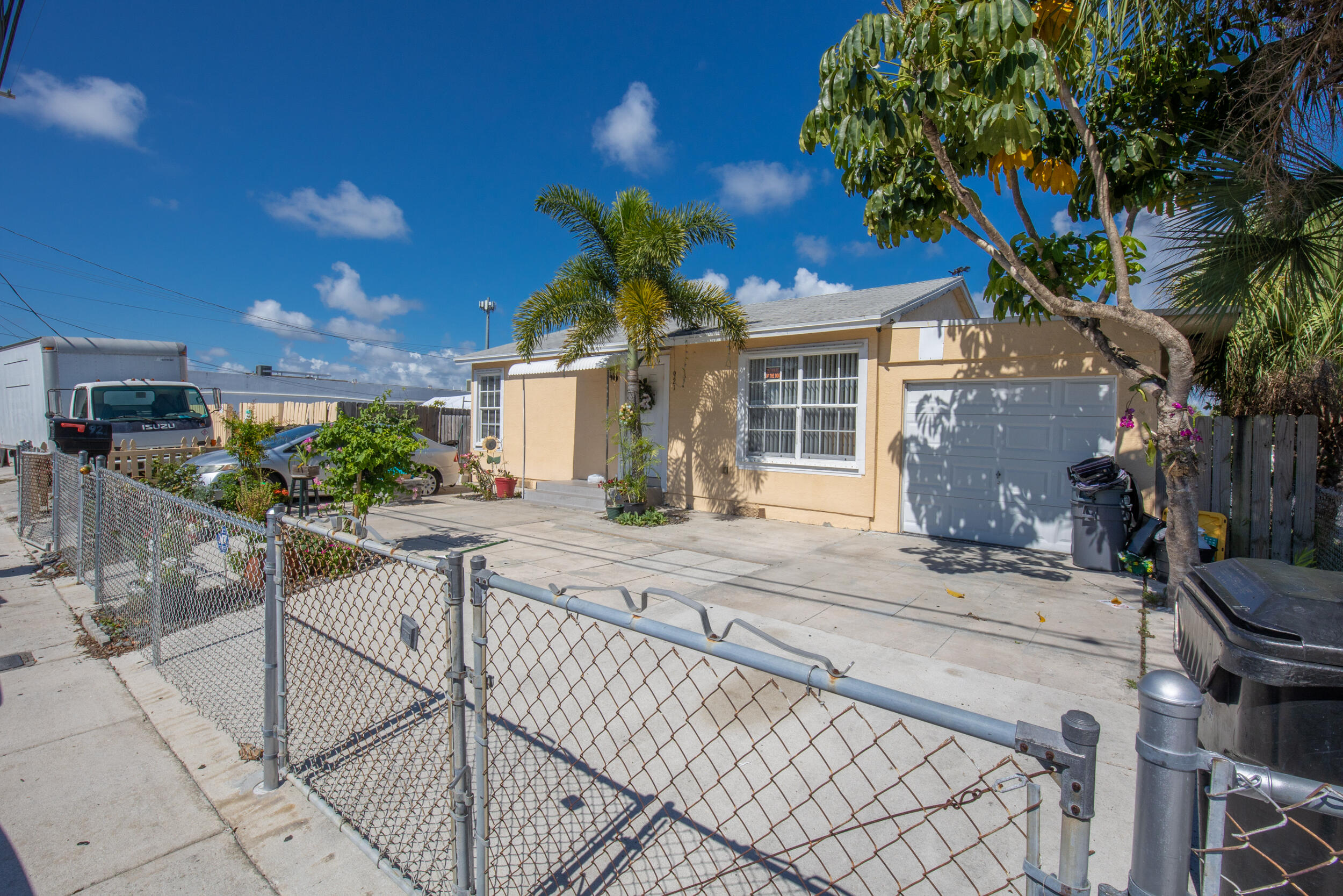 922 S Dixie Street, Lake Worth Beach, FL 33460, Lake Worth Beach