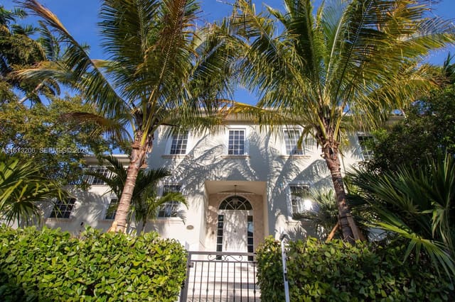 797 Ridgewood Road, sold in Biscayne Key Estates, Key Biscayne, FL