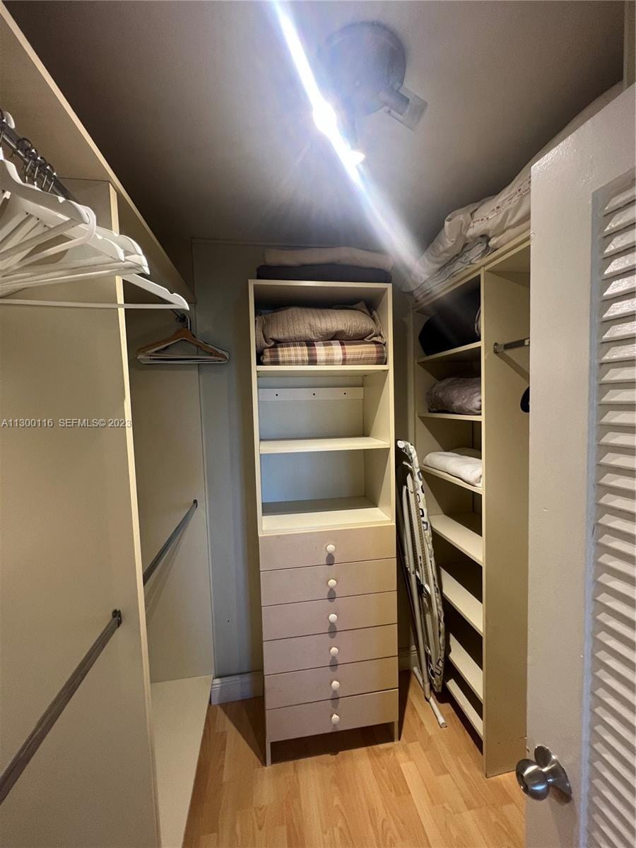5151 Collins Avenue 1122 — photo 12