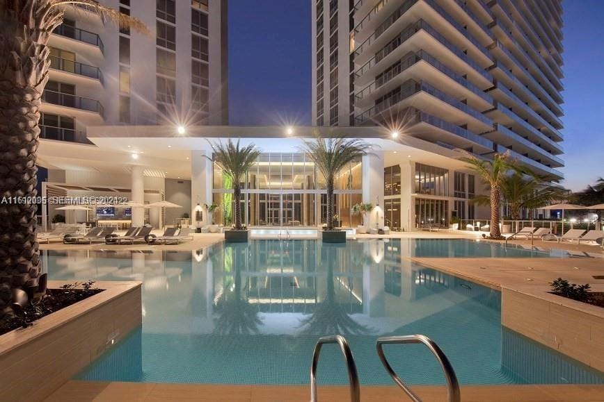 16385 Biscayne Boulevard 1418 — photo 9