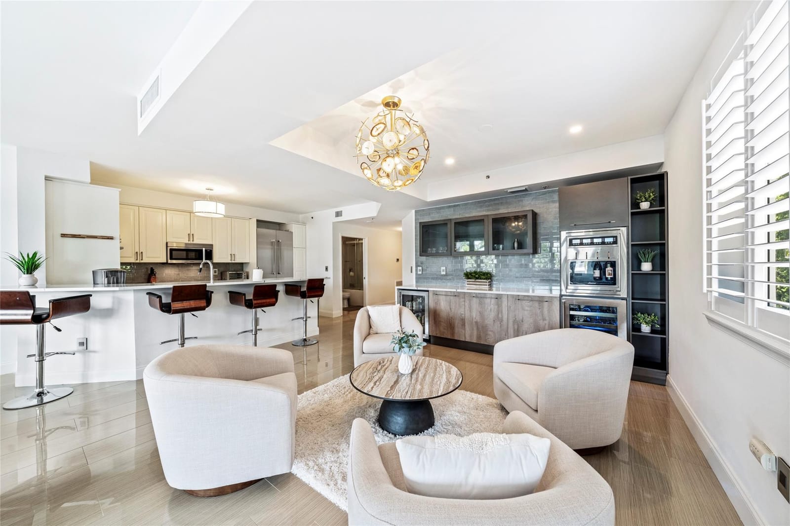 217 Hendricks Isle 201, Fort Lauderdale, FL 33301