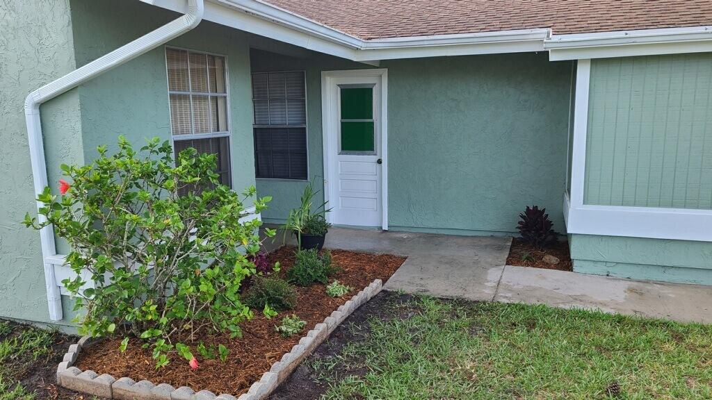 1720 SE Linpark Court, Port St. Lucie, FL 34952, Port St Lucie