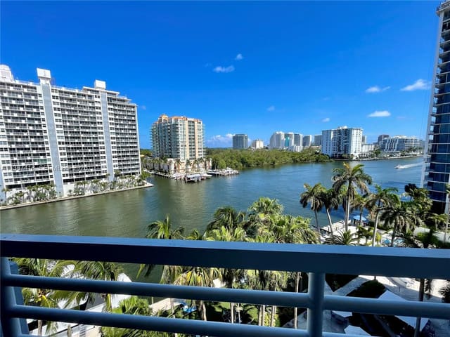 2670 E Sunrise Boulevard 722, Fort Lauderdale, FL 33304