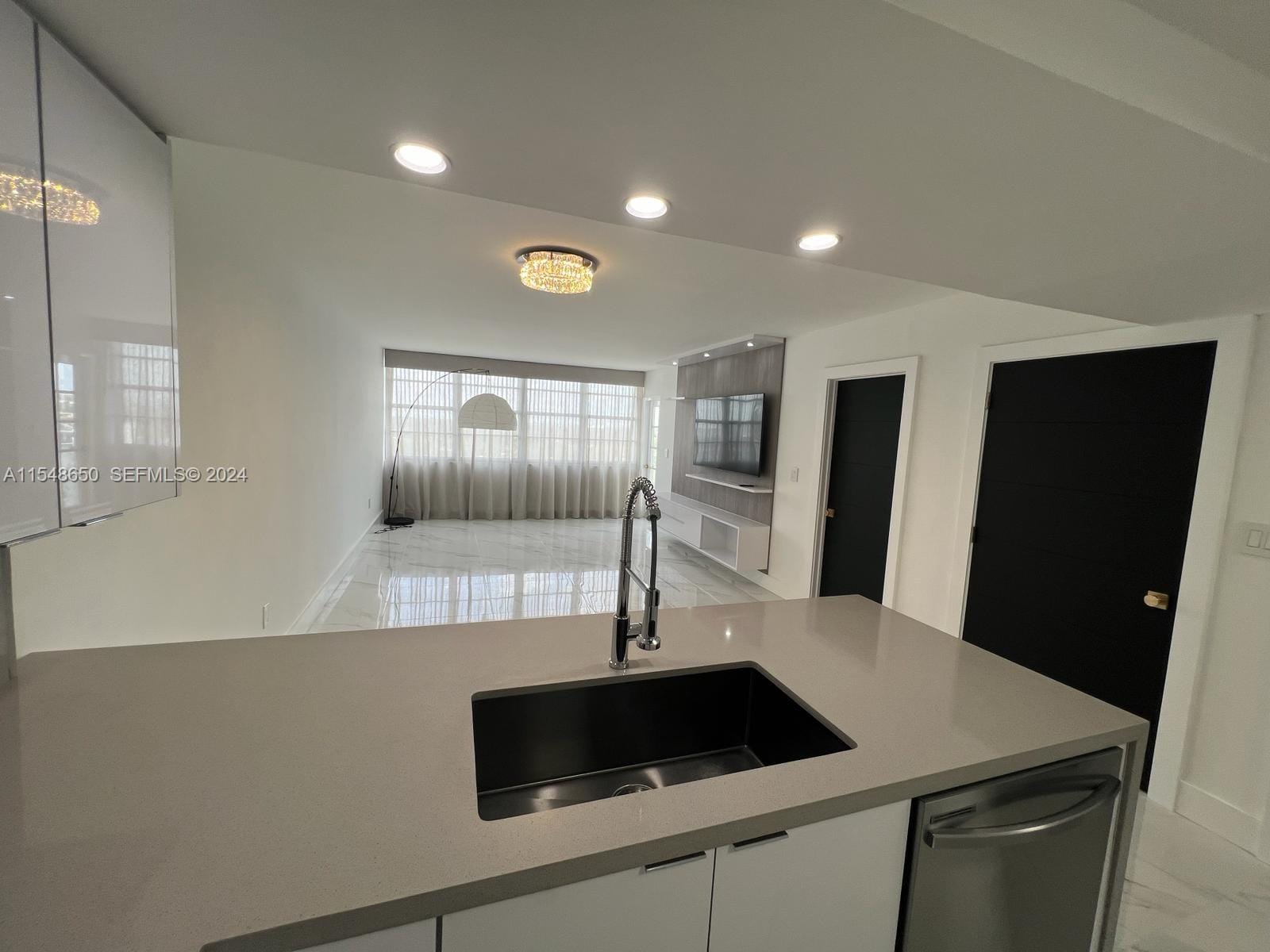 1301 NE Miami Gardens Drive 1101W — photo 11