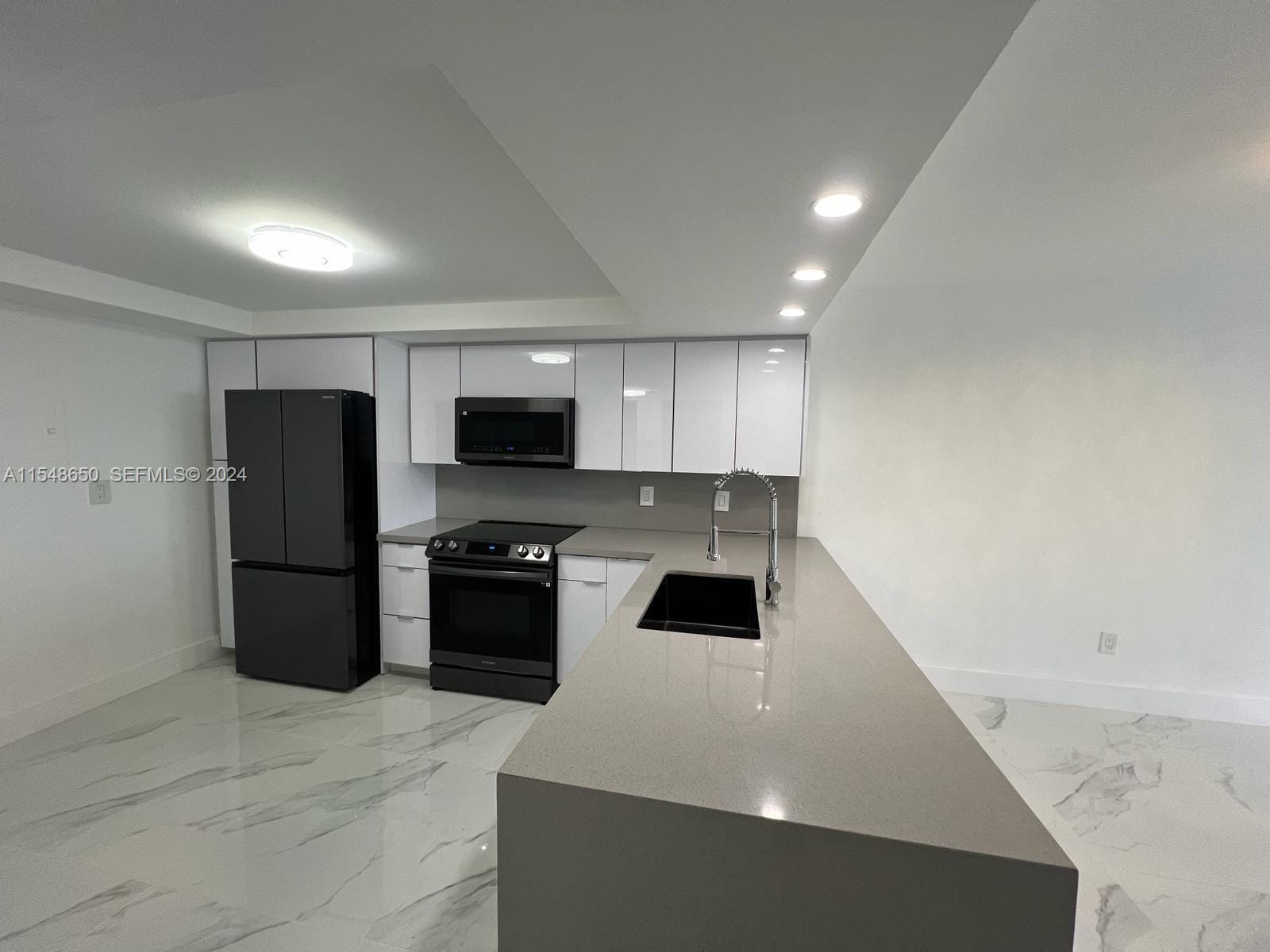 1301 NE Miami Gardens Drive 1101W — photo 6