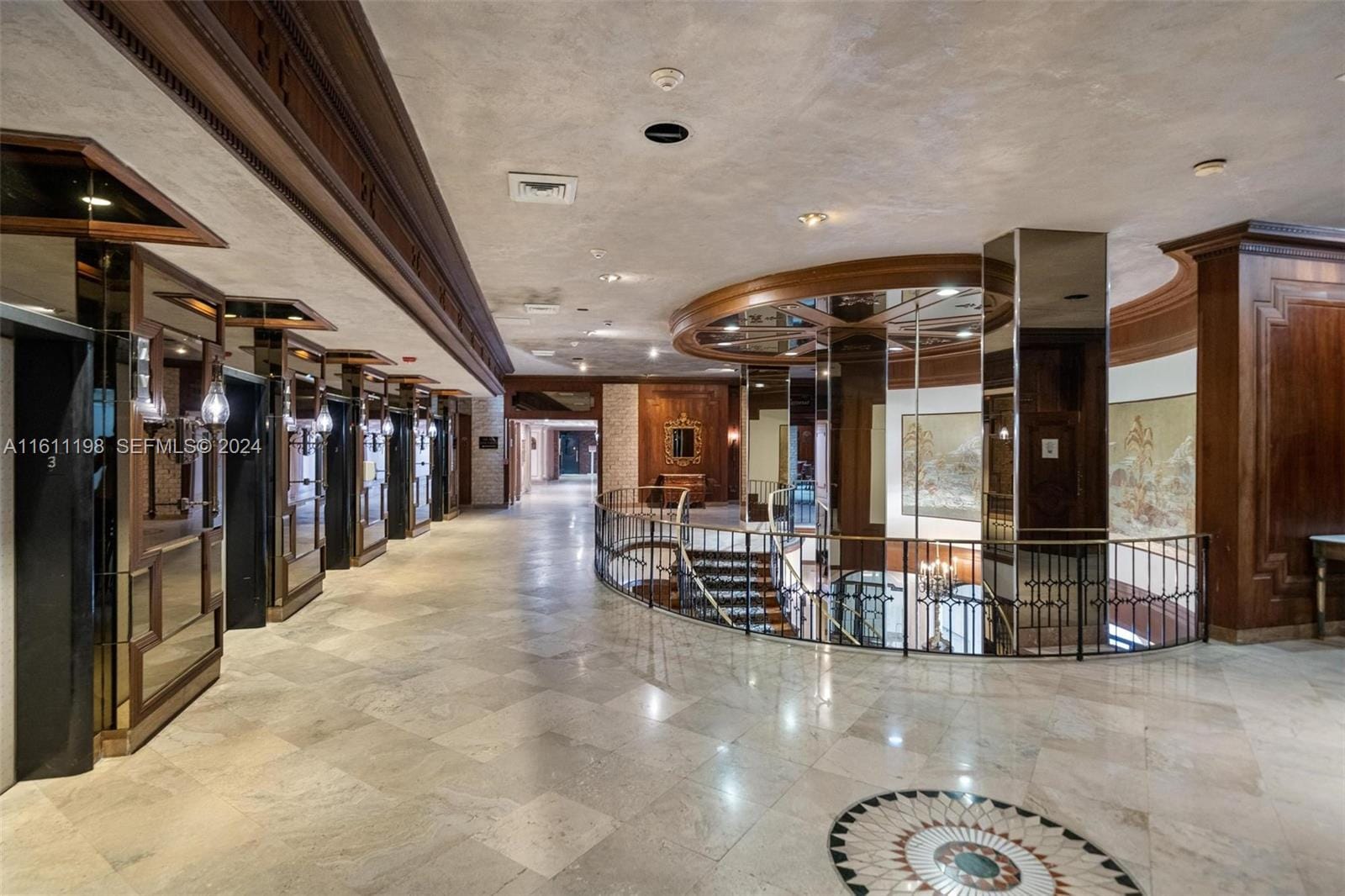 6039 Collins Avenue 734, Miami Beach, FL 33140 photo 19
