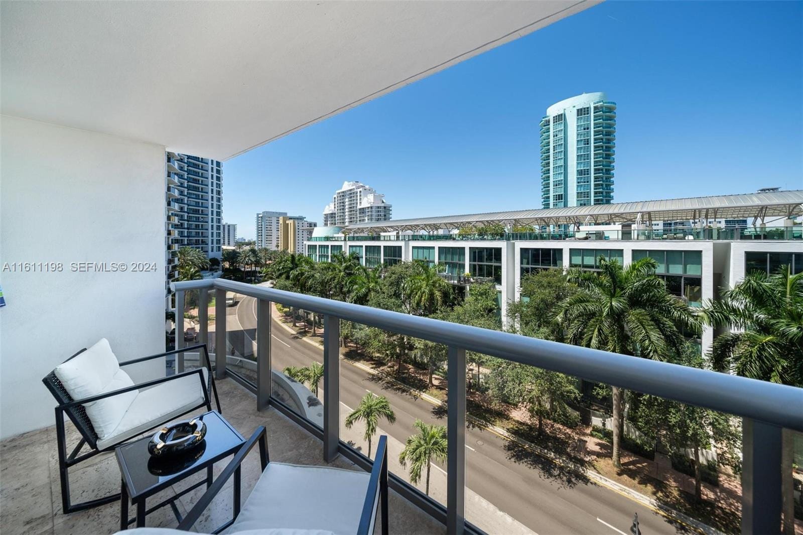 6039 Collins Avenue 734, Miami Beach, FL 33140 photo 3