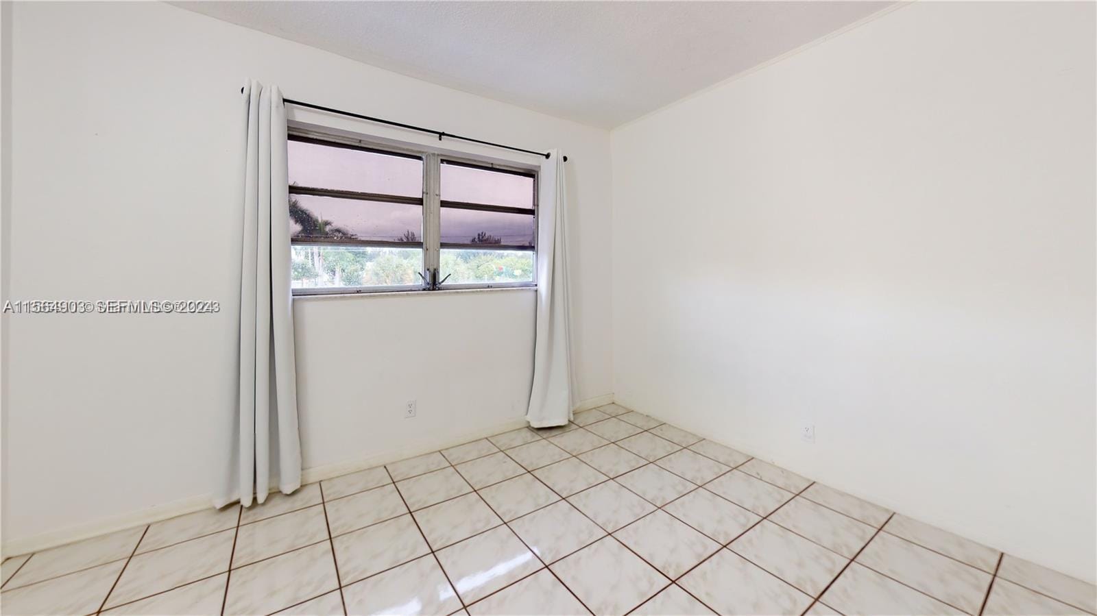 580 Egret Drive 302, Hallandale Beach, FL 33009 photo 22