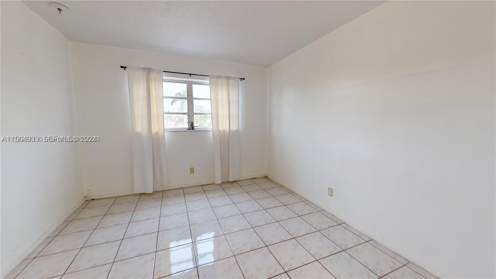580 Egret Drive 302, Hallandale Beach, FL 33009 photo 30