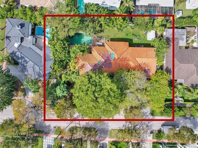 4454 Adams Avenue, sold in Nautilus Extension 5th, Miami Beach, FL