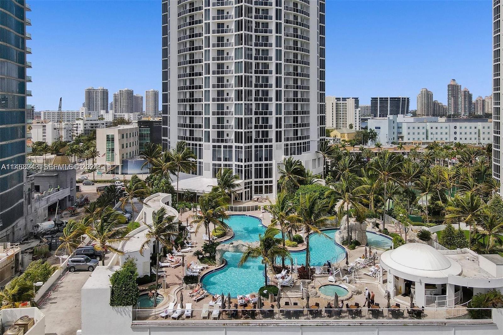 18001 Collins Avenue 603, Sunny Isles Beach, FL 33160 photo 3