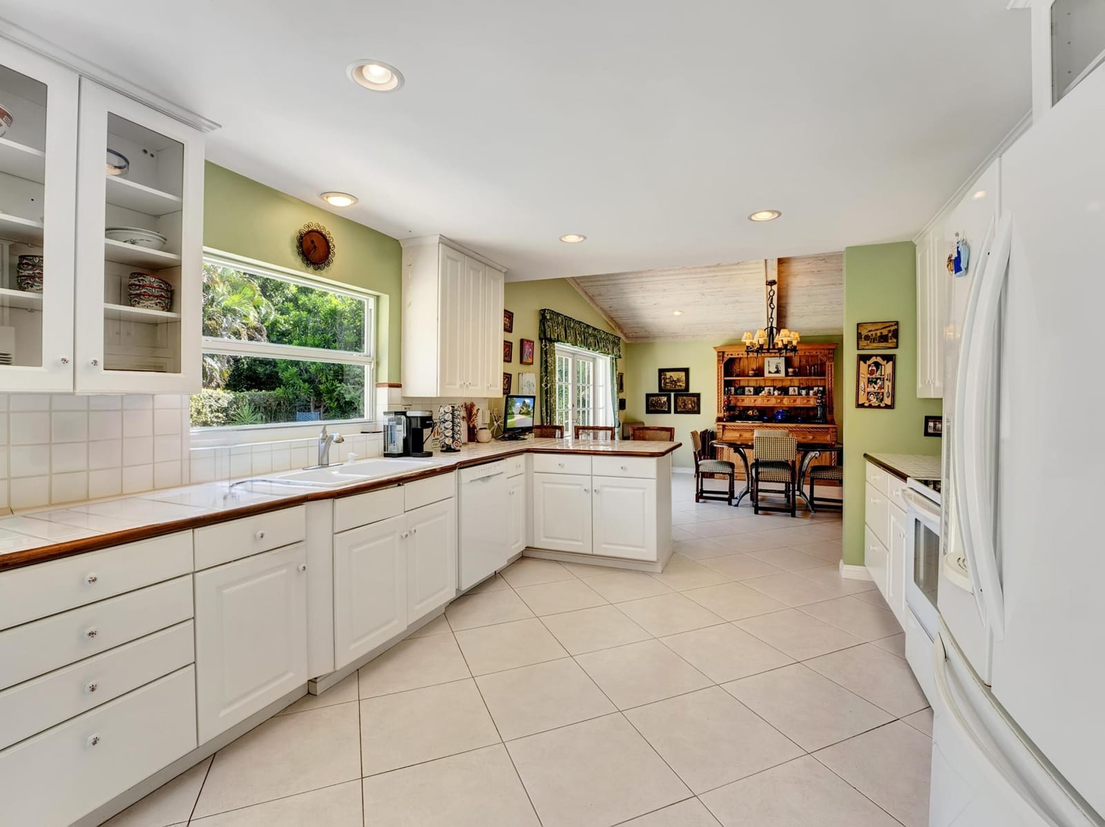 16829 Silver Oak Circle, Delray Beach, FL 33445 photo 14