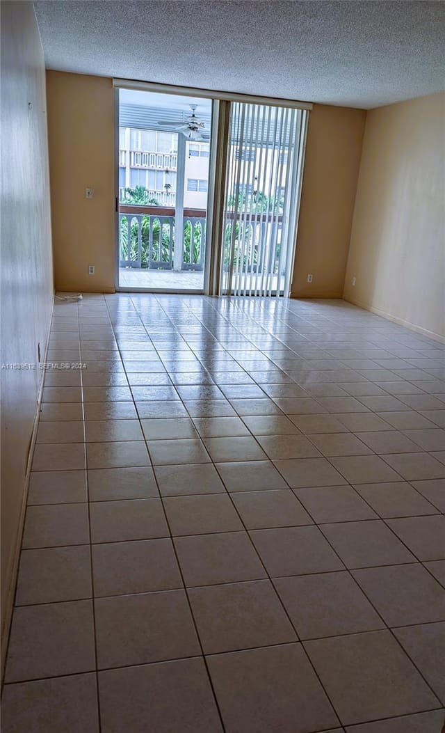 420 NE 12th Avenue 303, Hallandale Beach, FL 33009