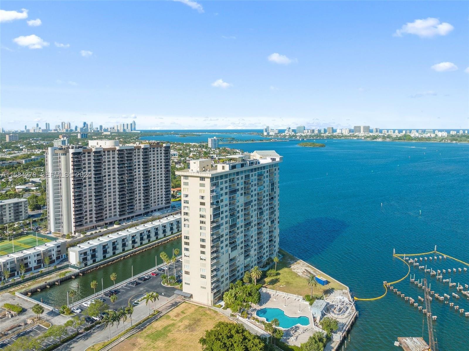 11111 Biscayne Boulevard 3A, Miami, FL 33181 photo 20