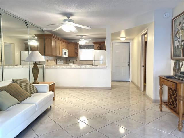 630 Tennis Club Drive 307, sold in Lauderdale Tennis Club, Fort Lauderdale, FL
