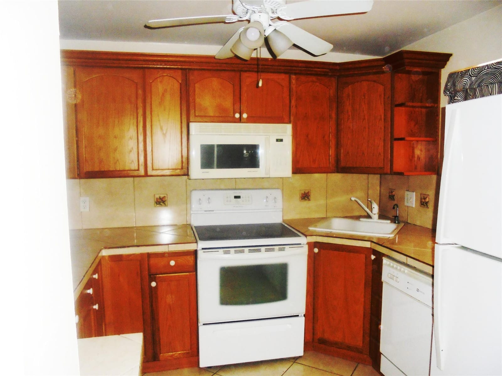 630 Tennis Club Drive 307 — photo 4