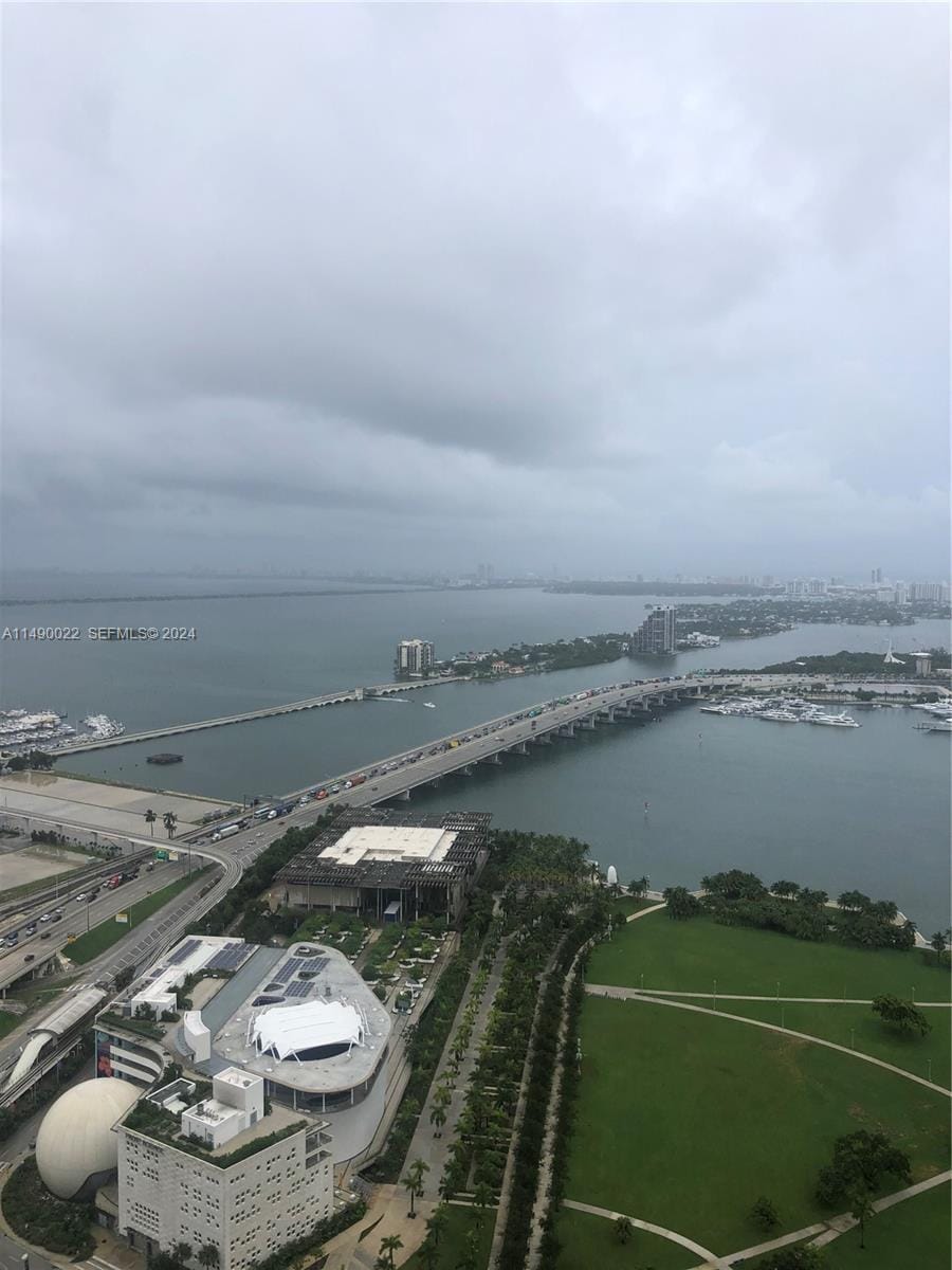 900 Biscayne Boulevard 4904 — photo 3