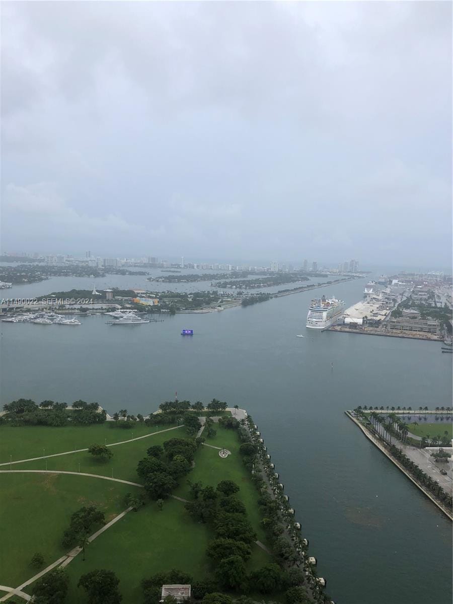 900 Biscayne Boulevard 4904 — photo 4