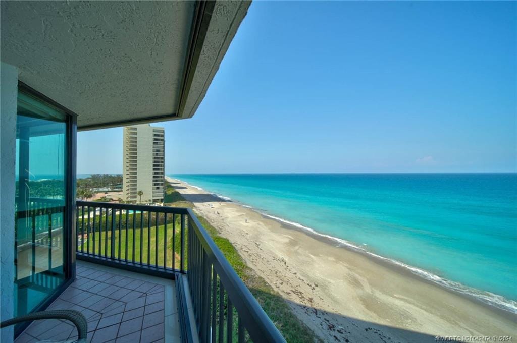 8800 S Ocean Drive 905