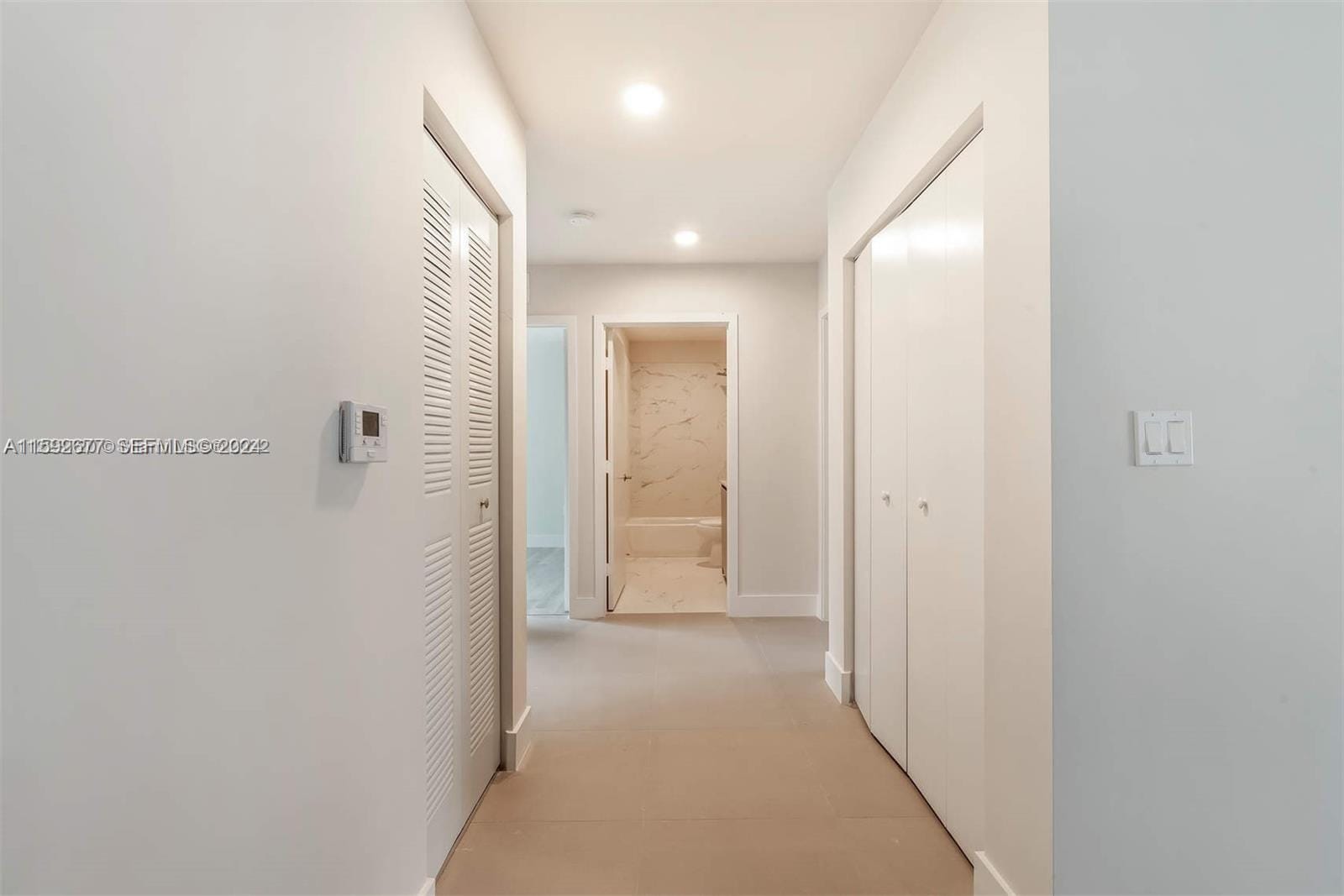 2561 NE 193rd Street 1103 — photo 9