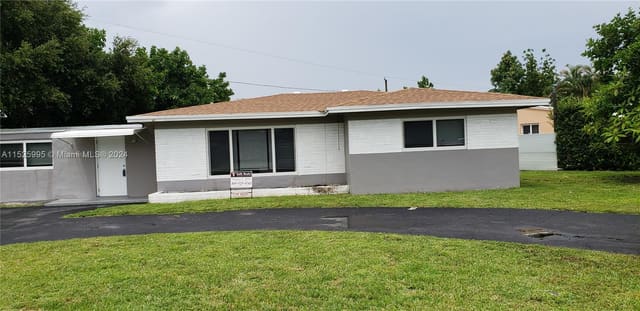 6181 Wiley Street, Hollywood, FL 33023