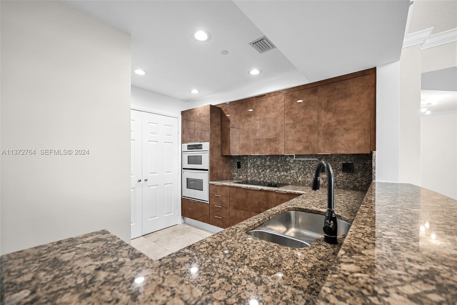 1819 SE 17th Street 1401, Fort Lauderdale, FL 33316 photo 21