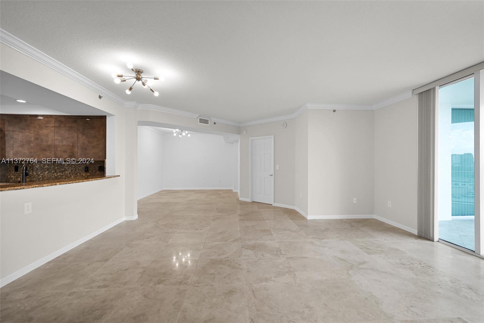 1819 SE 17th Street 1401 — photo 9