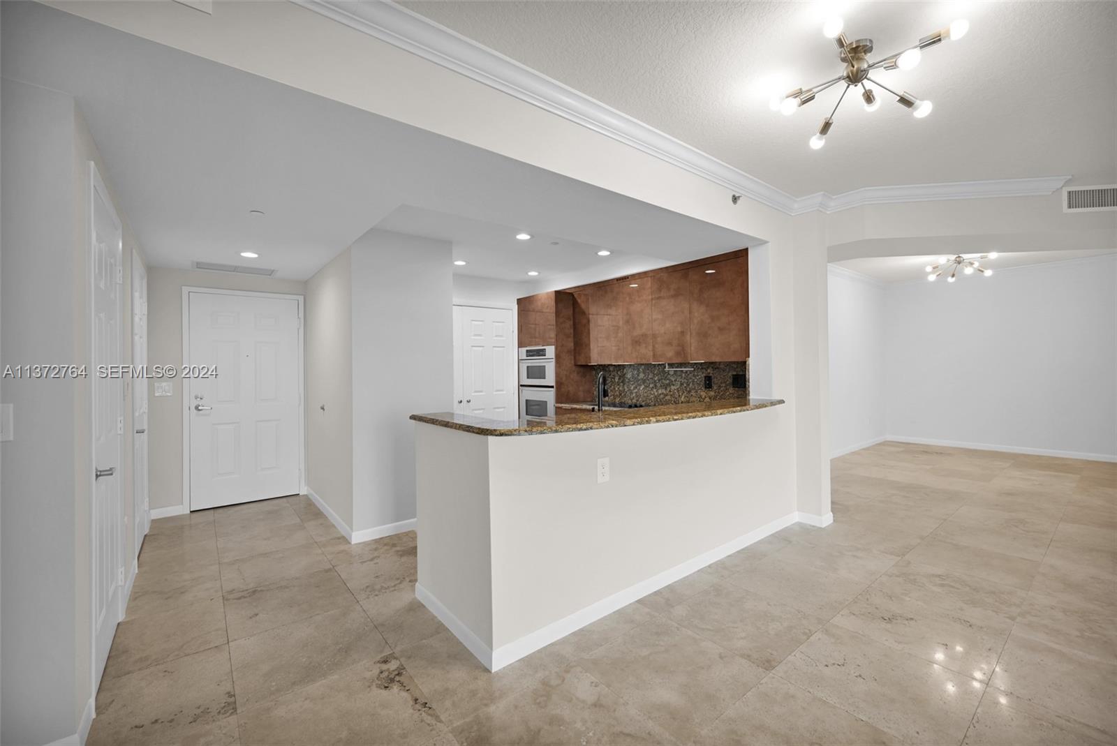1819 SE 17th Street 1401 — photo 10