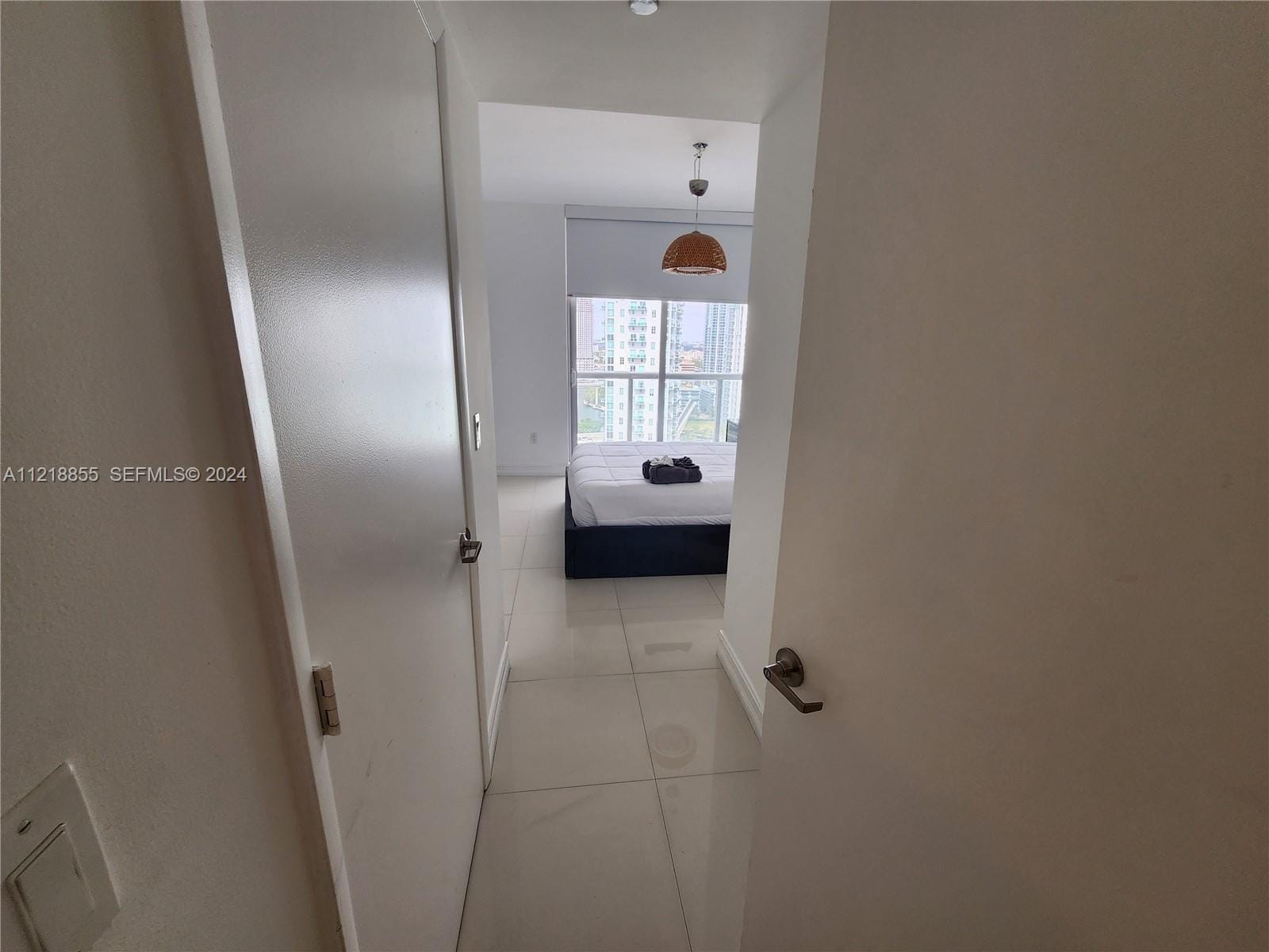 485 Brickell Avenue 2504, Miami, FL 33131 photo 4
