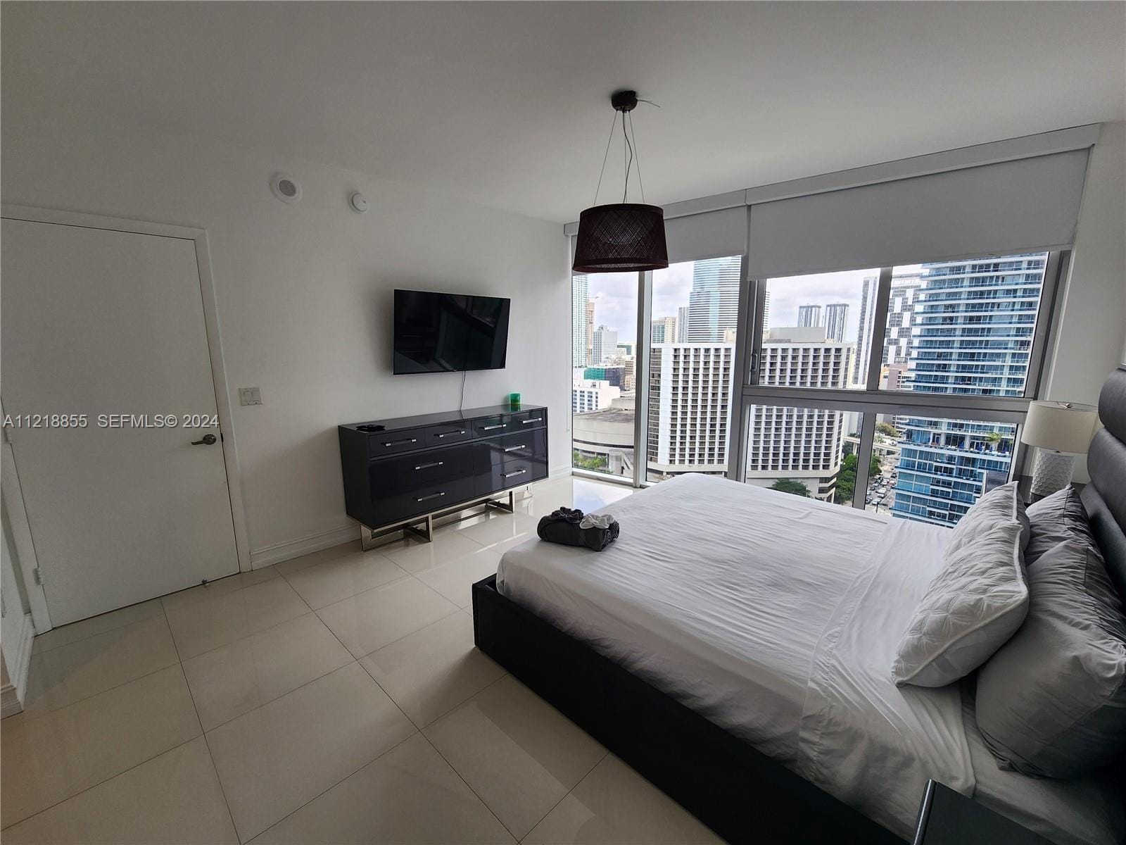 485 Brickell Avenue 2504, Miami, FL 33131 photo 8