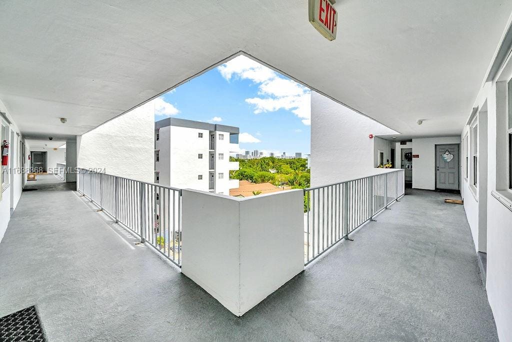 1720 Jefferson Street 511, Hollywood, FL 33020 photo 7