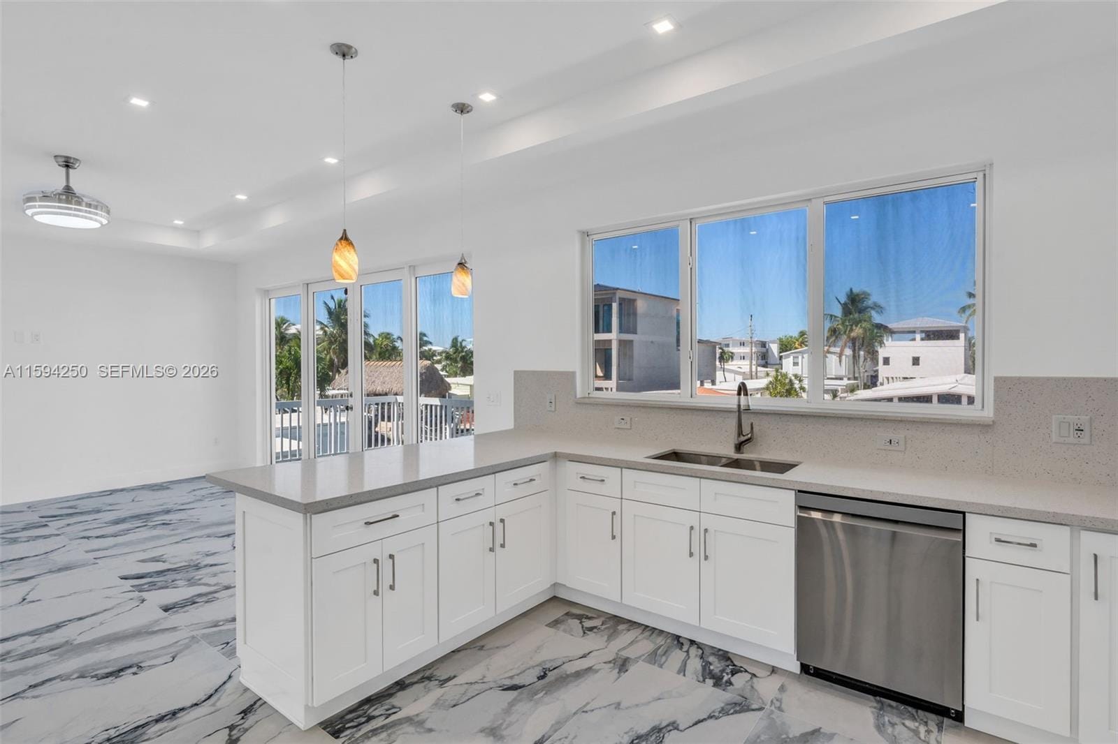 84 Coral Way — photo 12