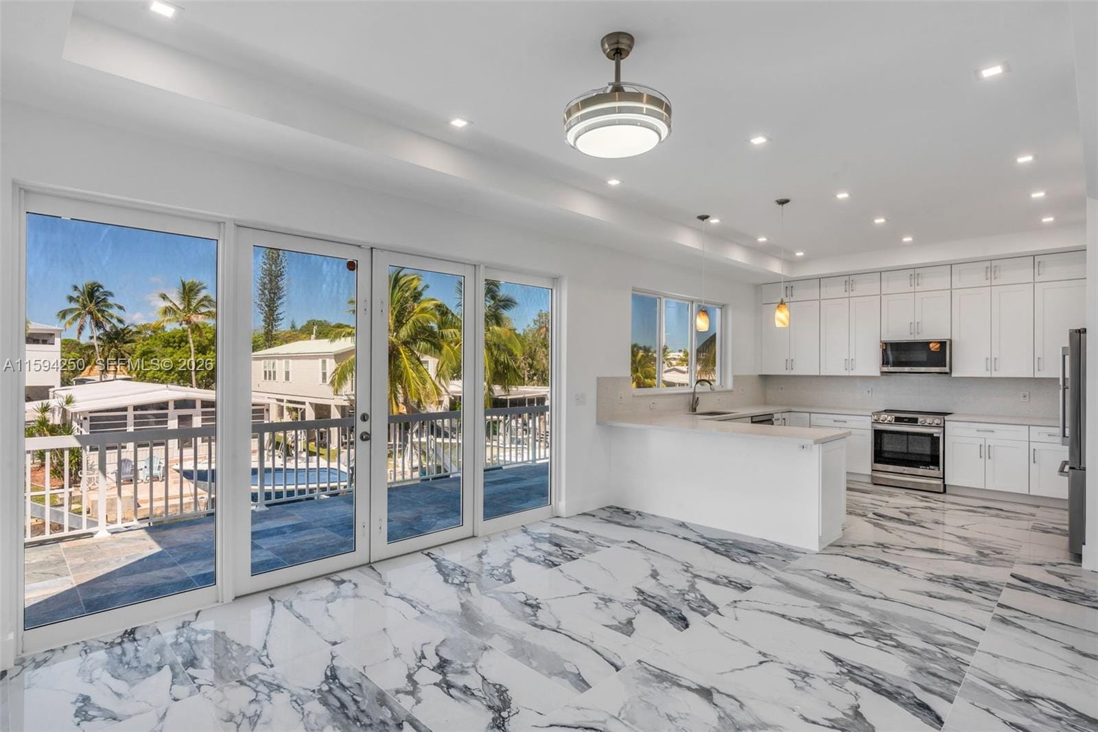 84 Coral Way — photo 9