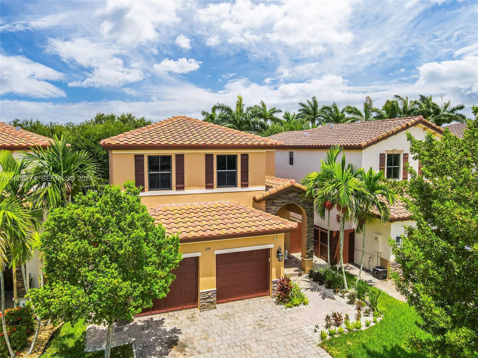 674 SE 33rd Terrace, Homestead, FL 33033 photo 2